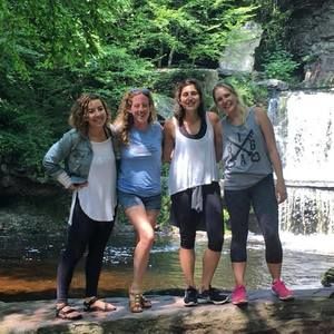 Meet your Posher, Alaina